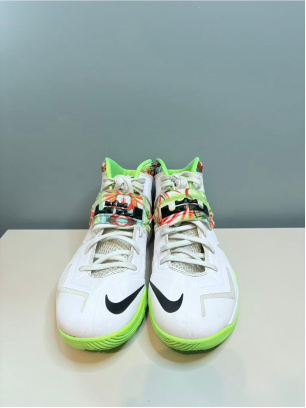 Nike LeBron Soldier 7 “Kings Pride” Floral Basketball Shoes Men’s Size 10.5 - Picture 2 of 6